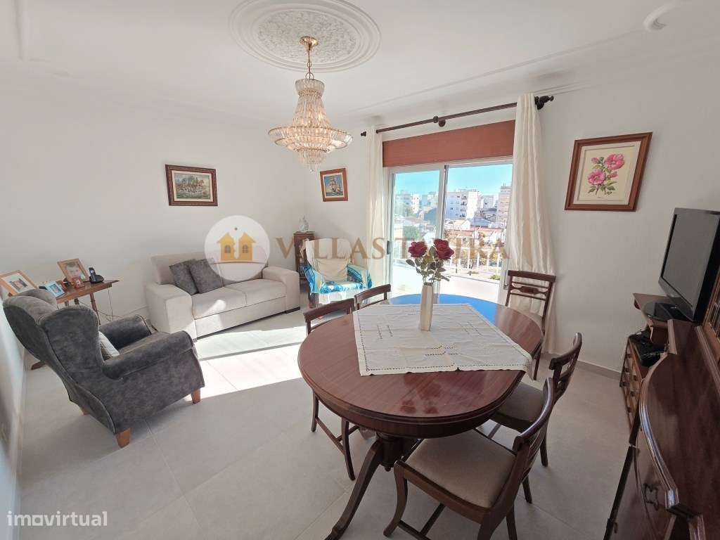 Apartamento T3 no centro de Portimão com vista Rio Arade e cave com...-24