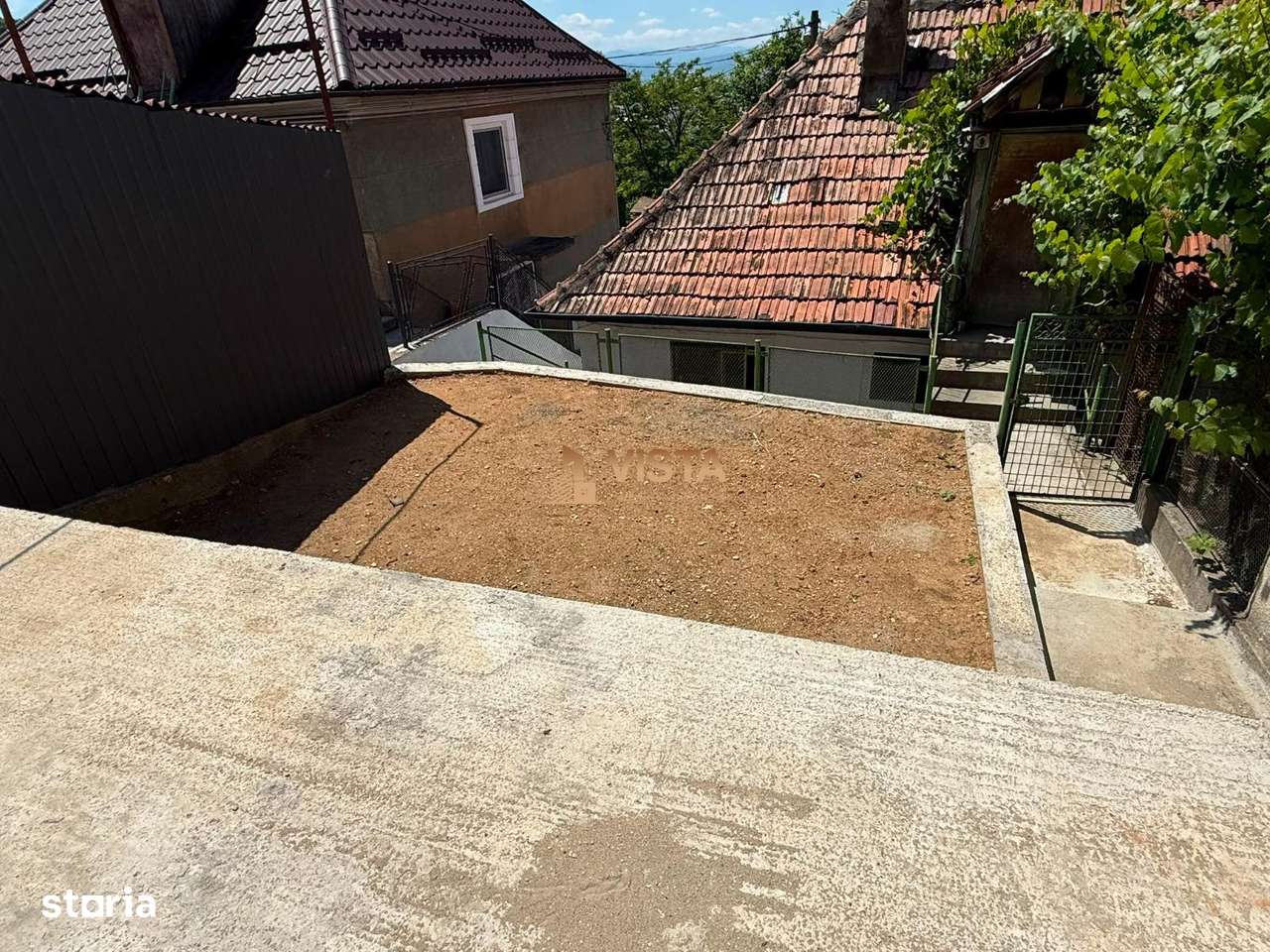 Apartament la casa cu curte si garaj la 5 minute de Centru Brasov-11