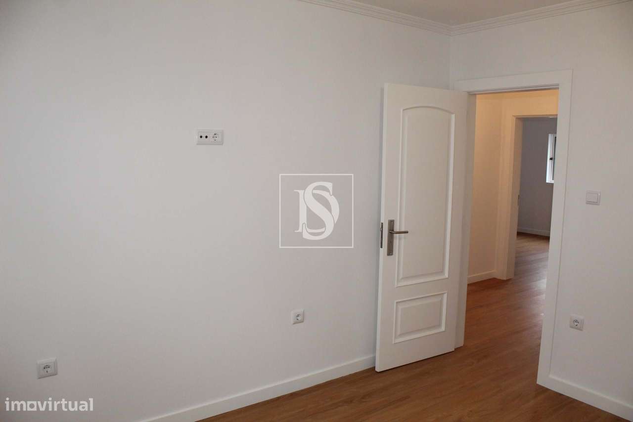 Moradia  T2+1 em Lustosa-7