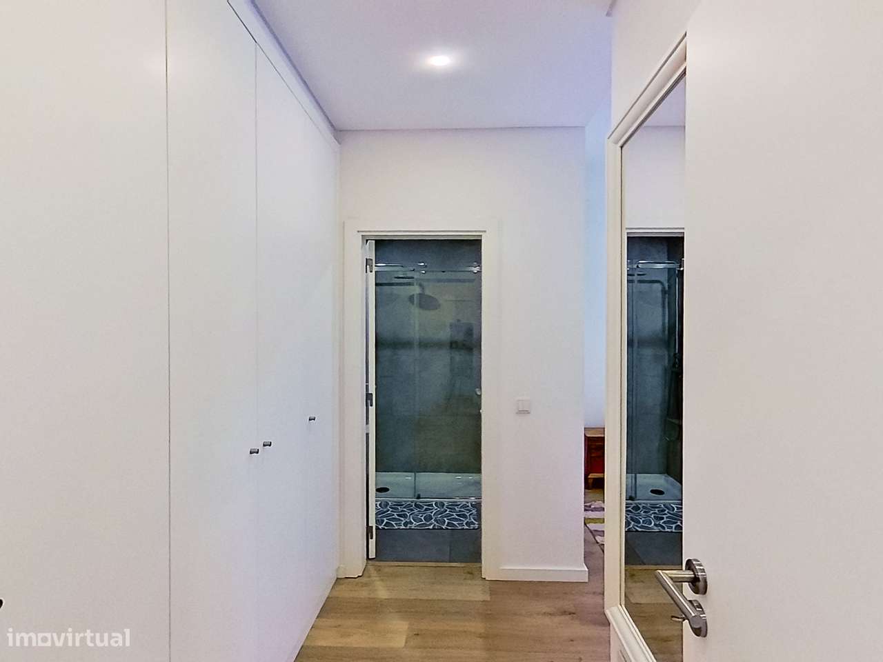 T-3 NOVO PRONTO A HABITAR, COM 2 SUÍTES, 2 VARANDAS, RESERVADO !-17
