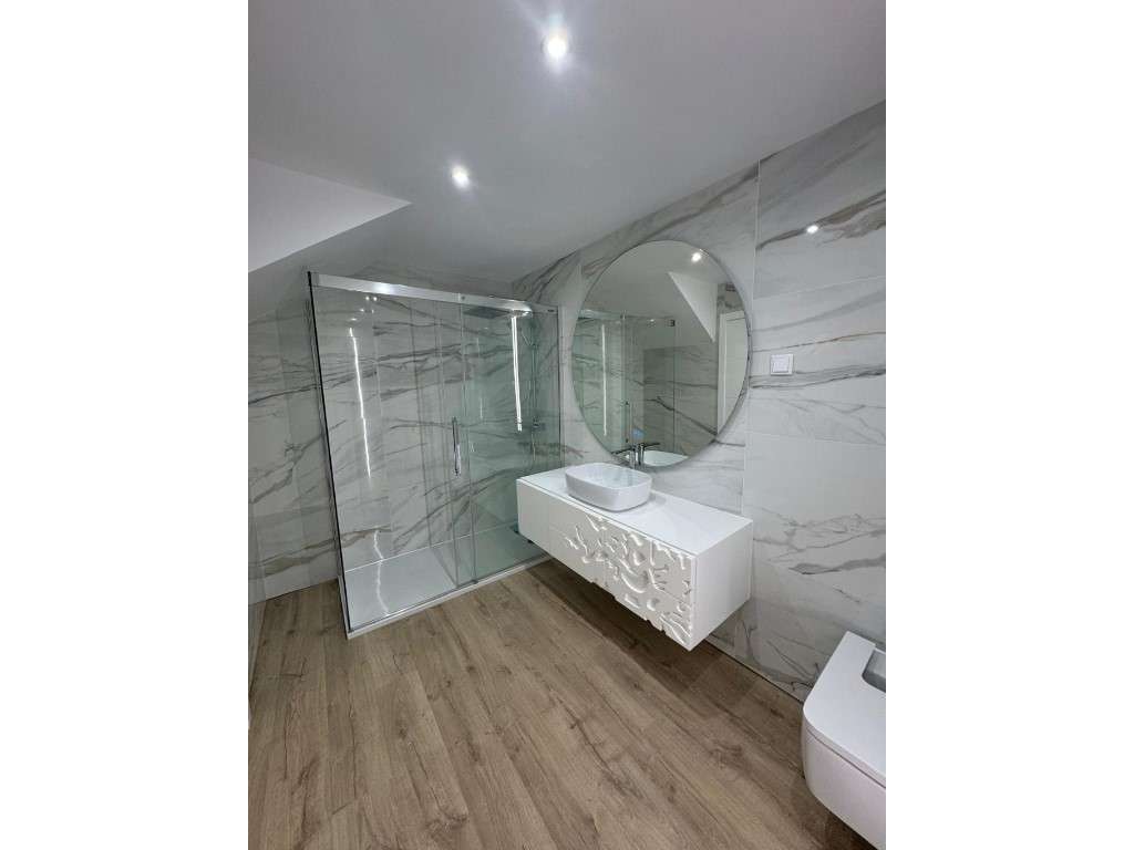Duplex T3 de Luxo - Elegância, Conforto e Exclusividade num Condomí...-9