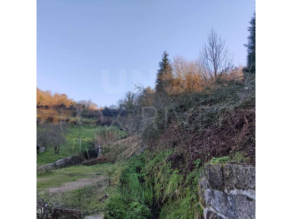 Terreno para construção em Paredes de Coura - Grande imagem: 4/5