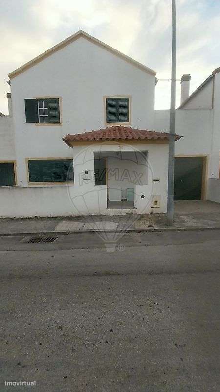 Moradia T3 para venda-0