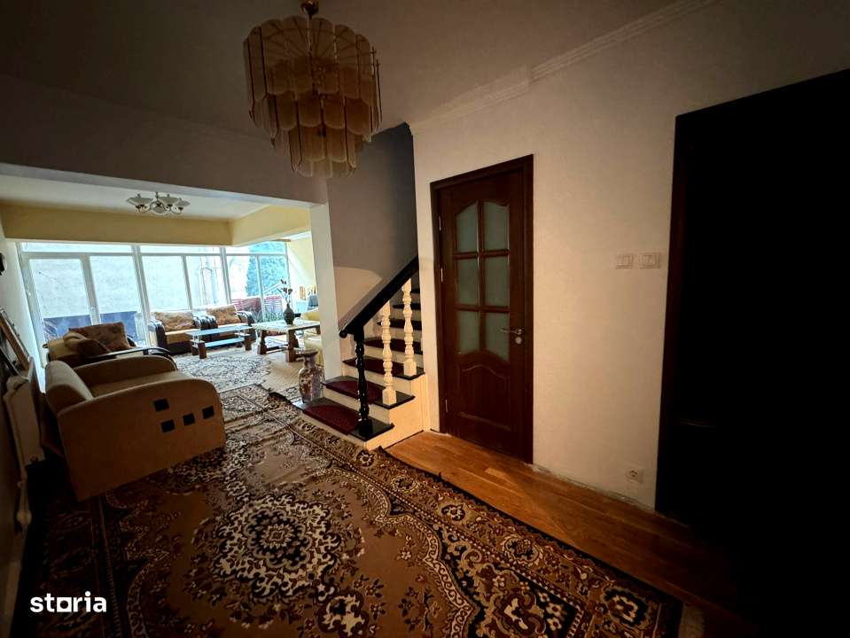 Vanzare triplex cu garaj si curte Zamca Suceava - 240mp- Oferta rara!-6