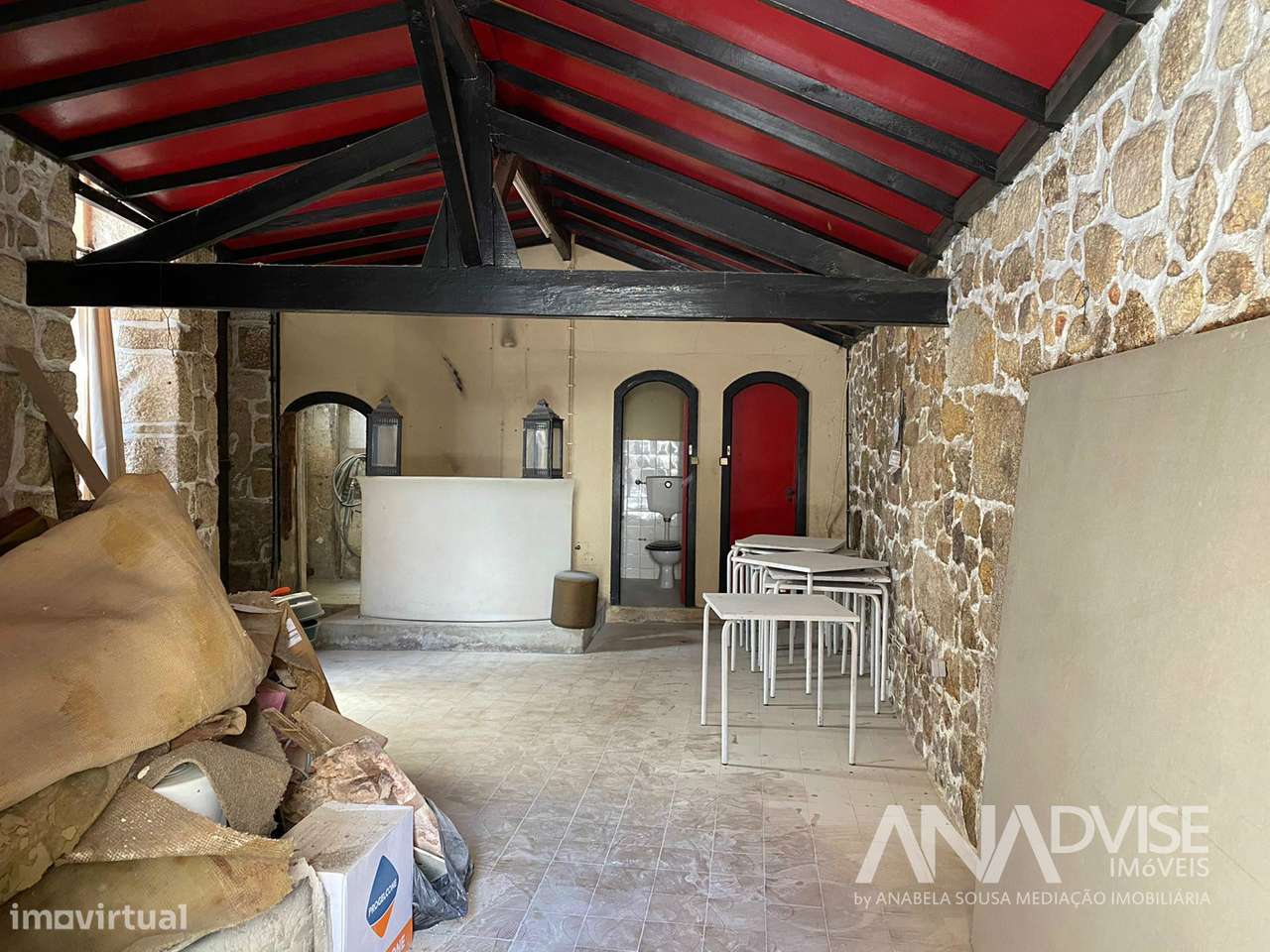 Prédio T6 a venda em pleno centro histórico de Viseu - Grande imagem: 4/12