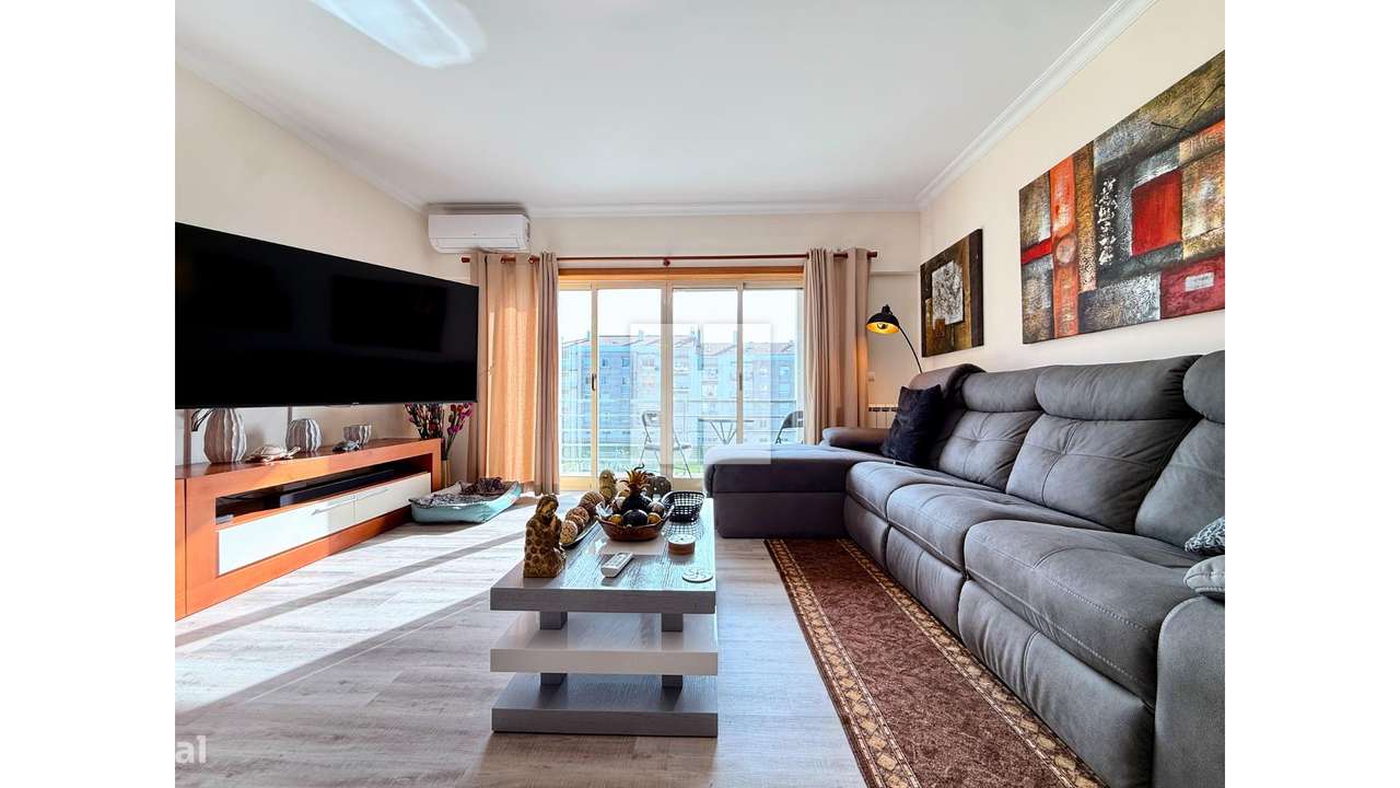 Apartamento T2 pronto a usar-5