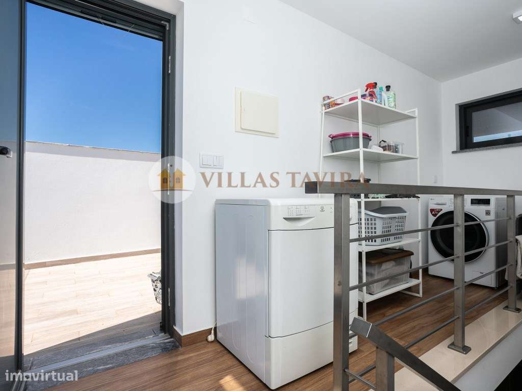 Moradia T3- Terraços- Garagem- Cave-53