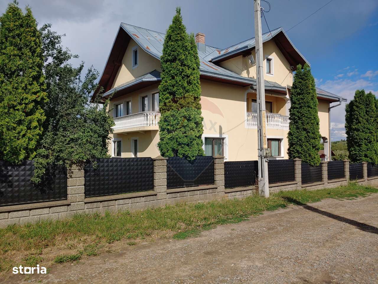 Casă / Vilă de vânzare cu teren intravilan 1200 mp-Zvoristea, Suceava - Imagine principală: 4/20