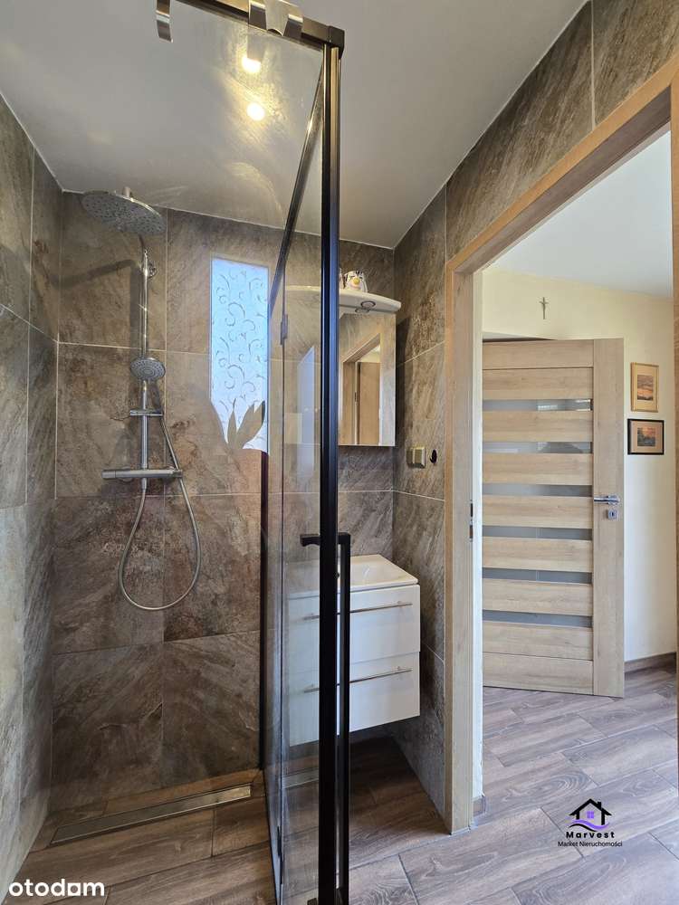 Błeszno | Dom na pięknej działce - wszystkie media!-7