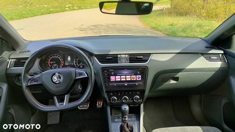 Skoda Octavia 2.0 TDI 4x4 DSG RS - 13