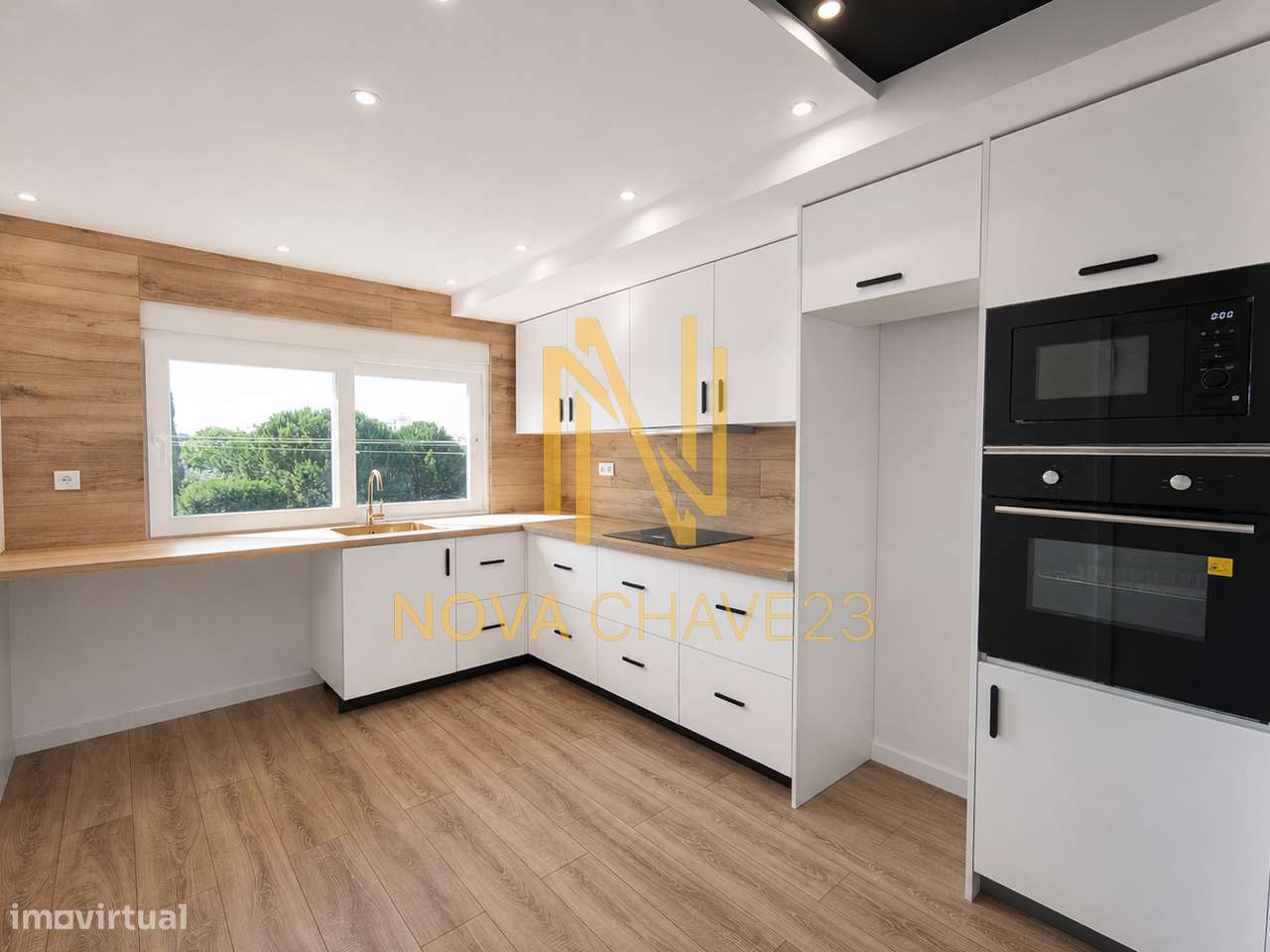 Apartamento T3+1 de Excelência em Mira-Sintra | Totalmente Remodelado-1