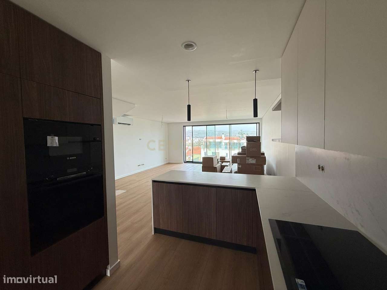 Moradia em Banda T3+1|Garagem|Terraço|Loures - Grande imagem: 4/19