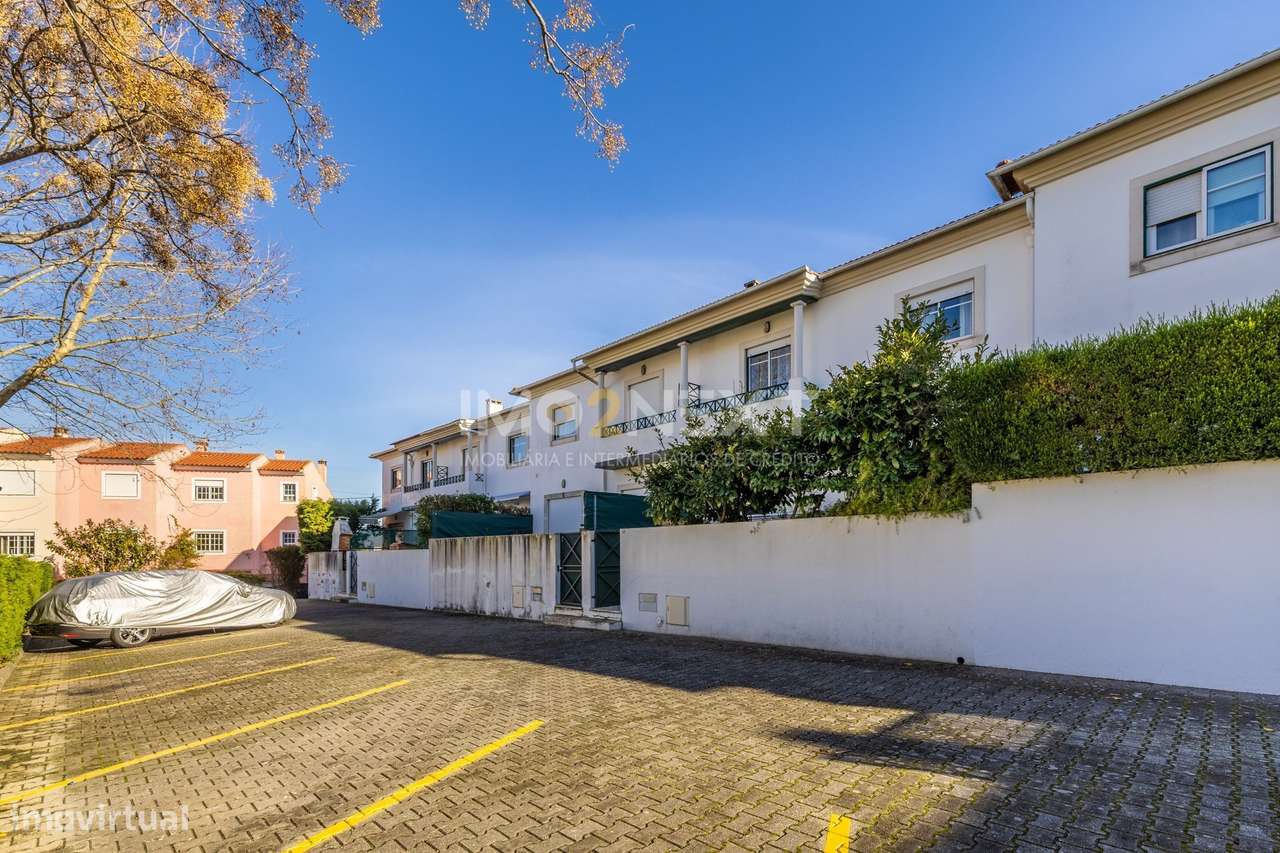 MORADIA T3 GEMINADA || CENTRO DA MARINHA GRANDE-24