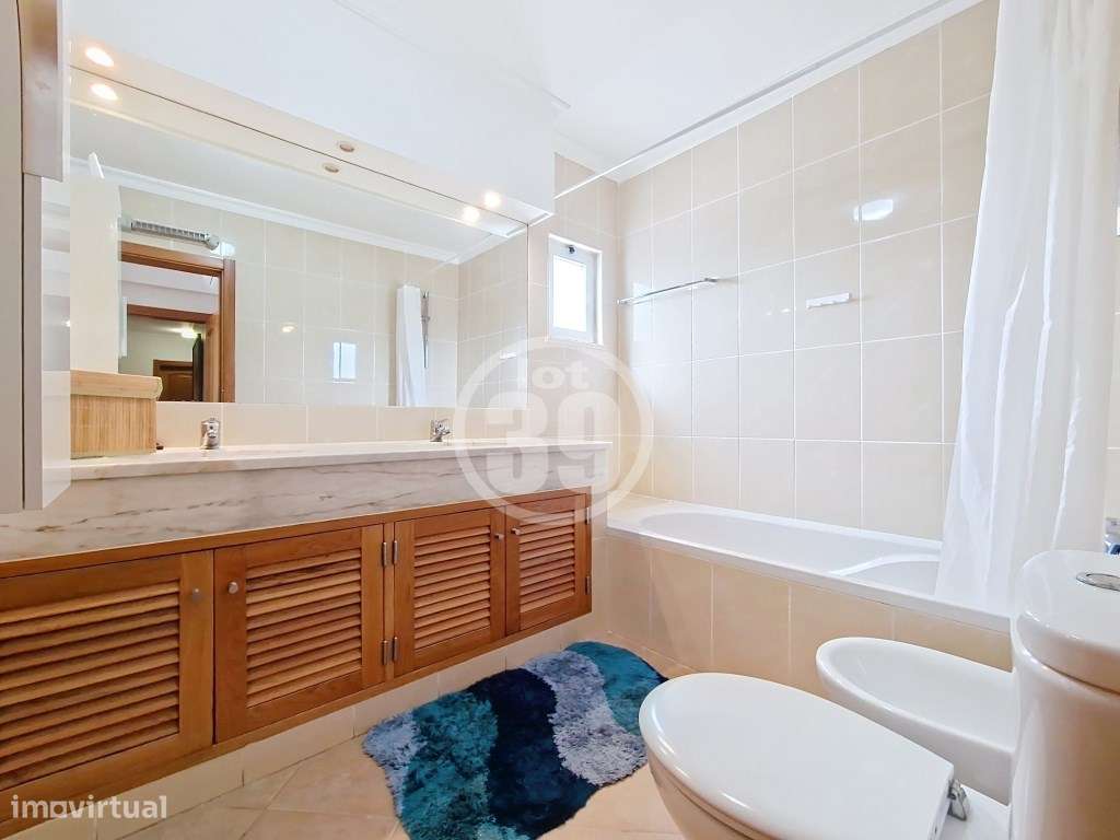 Excelente apartamento com 3 quartos situado no clássico empreendime...-22