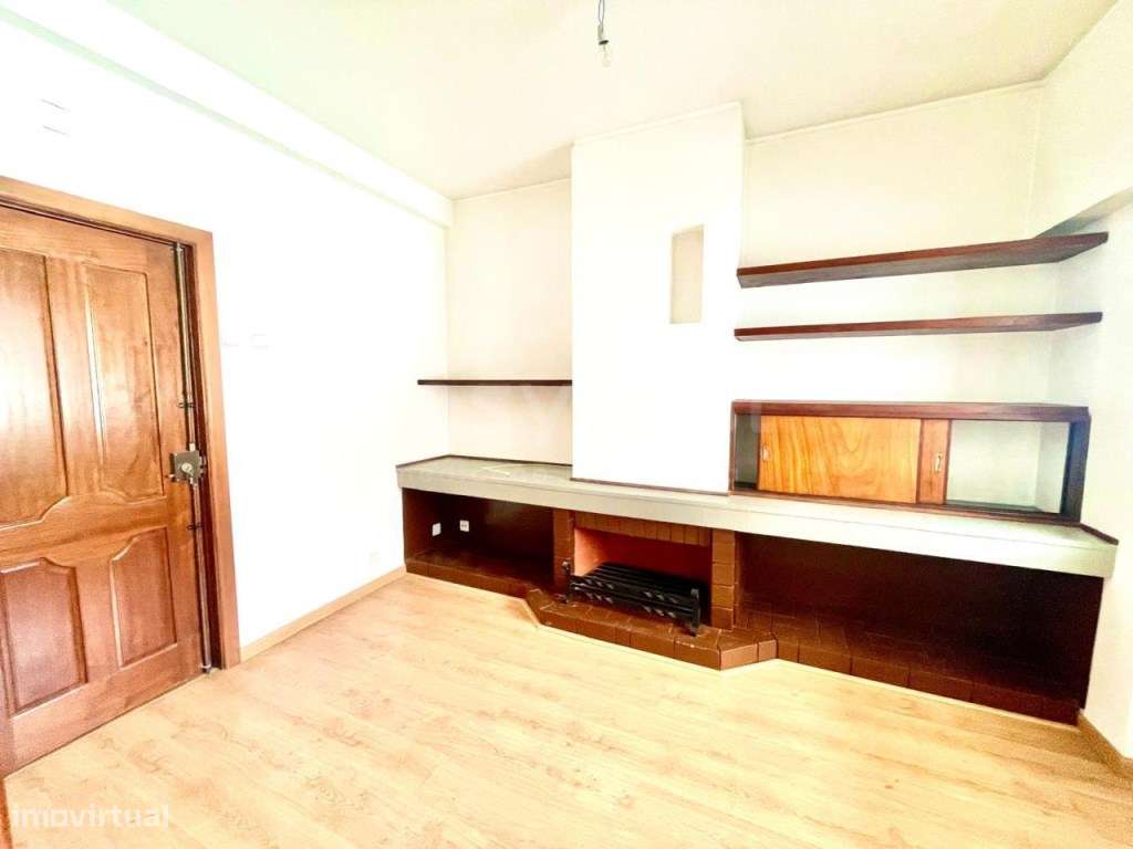 Apartamento T3 duplex, localizado no centro da cidade da Guarda - Grande imagem: 4/26