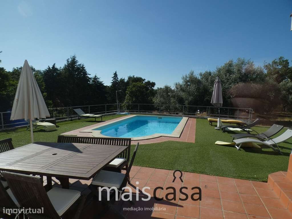 Herdade com Habitações, Piscina, Turismo, Canil e Campo de Jogos !-12
