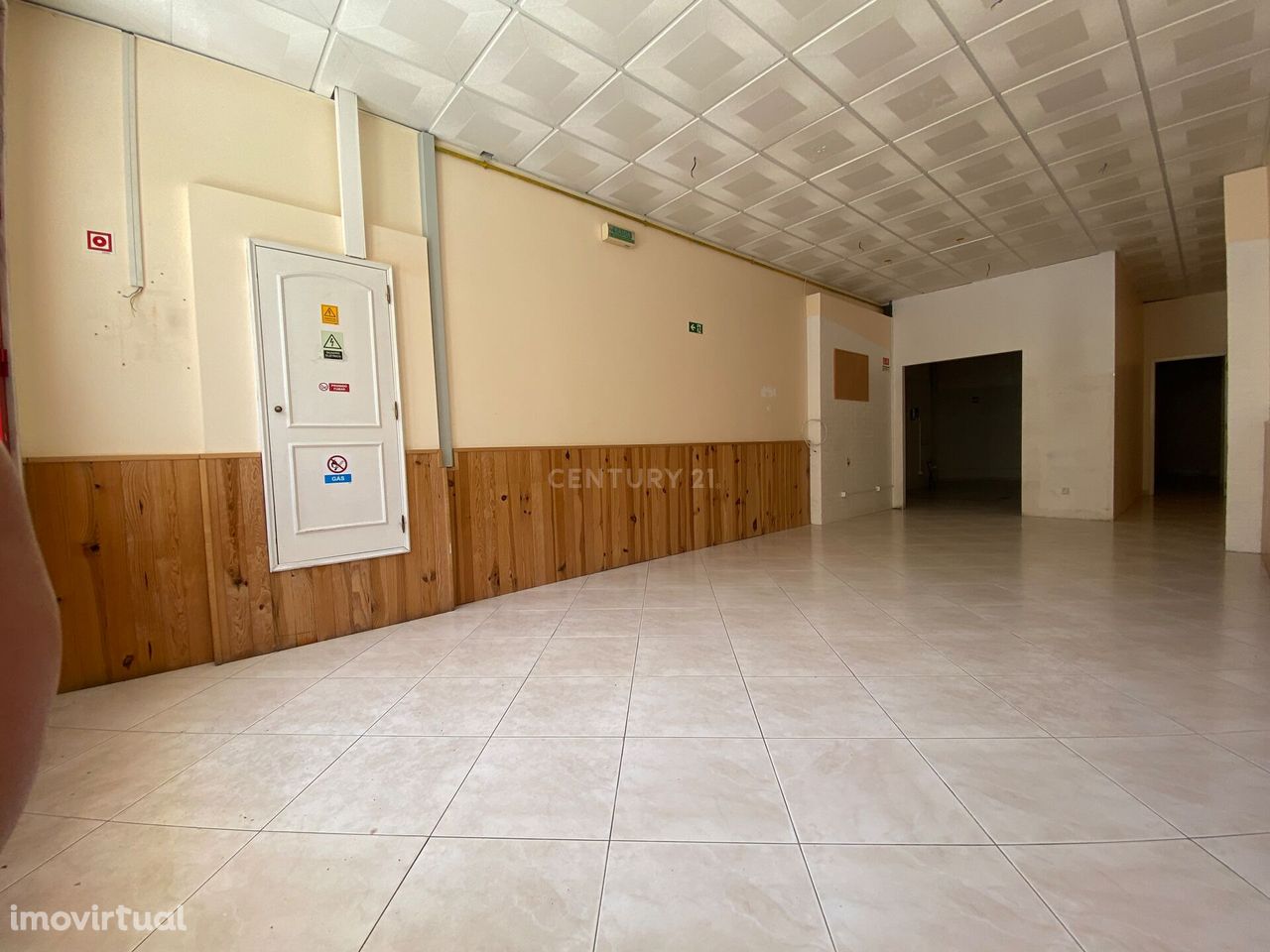 Espaço comercial na Quinta da Piedade, Fase II, Póvoa de Santa Iria