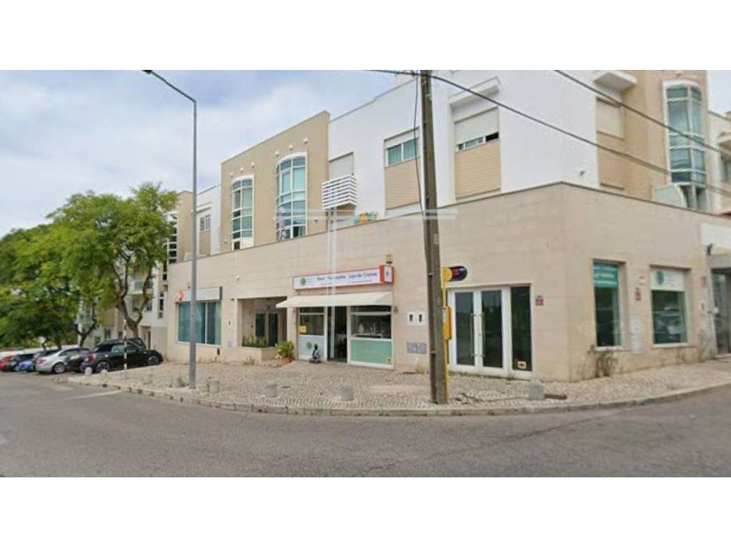 Loja de Rua com 40m2 - Palhais - Grande imagem: 3/3