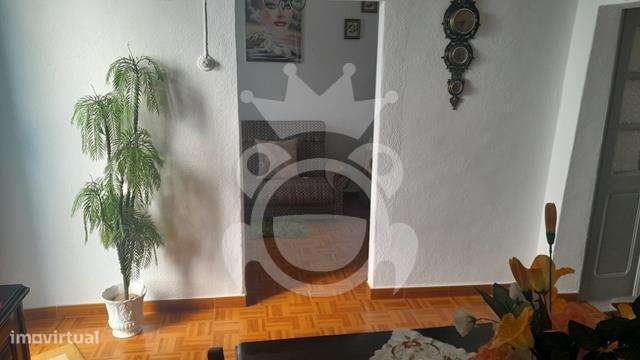 CASA RUA DO BALDIO - Grande imagem: 4/14