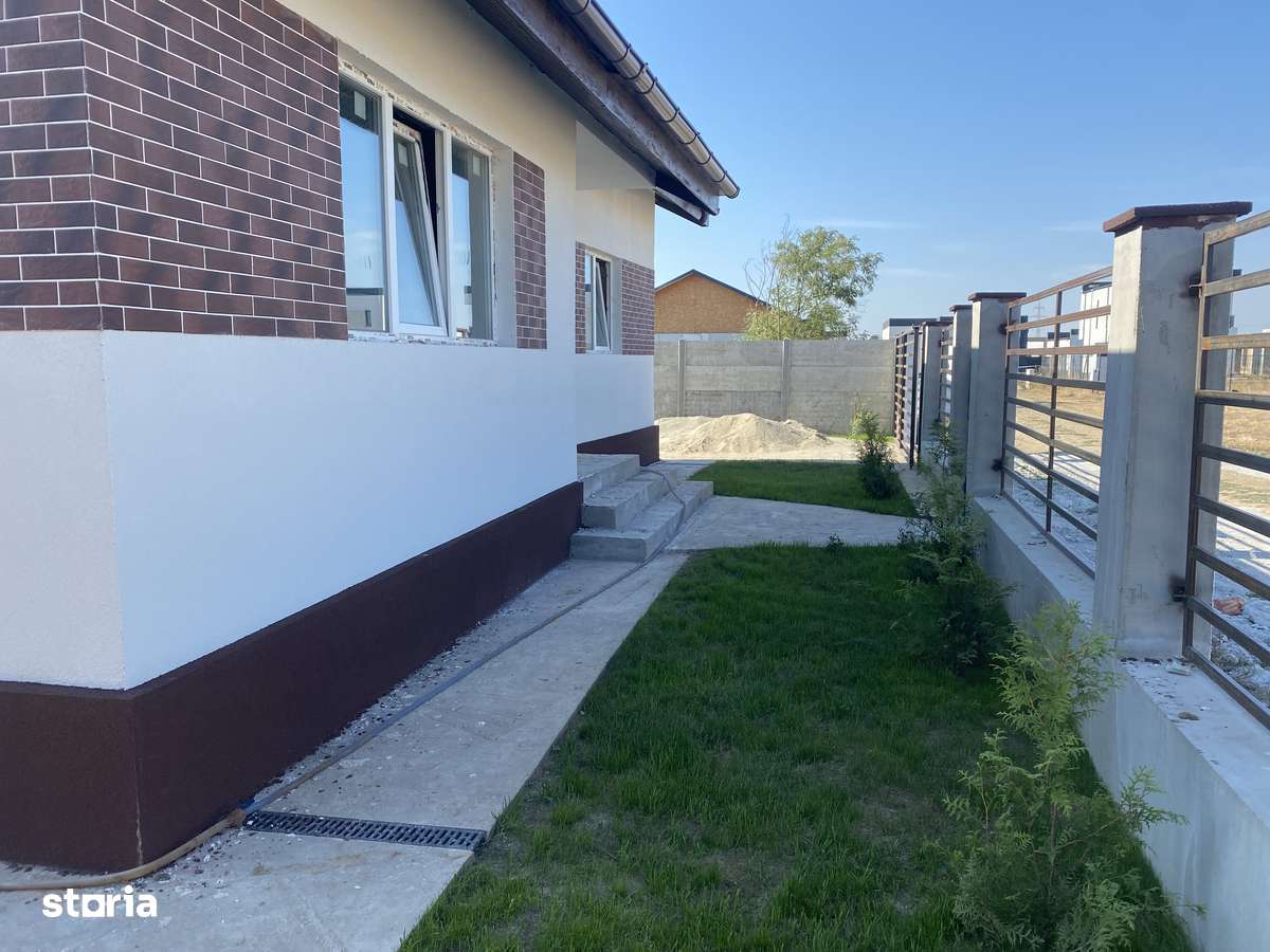 Vand casa cu personalitate - Imagine principală: 4/11