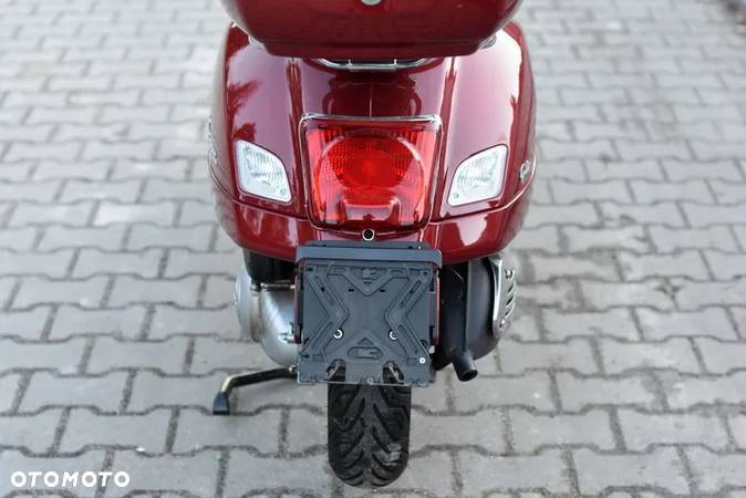 Piaggio Vespa - 14