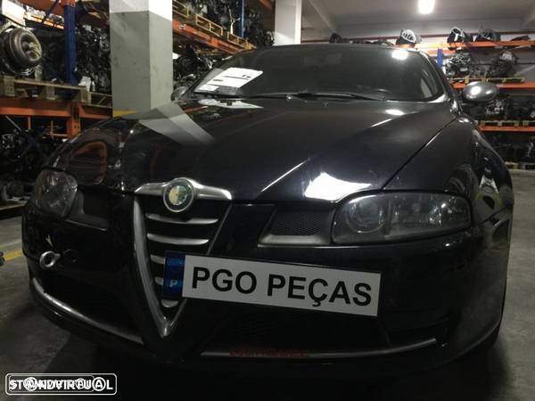 Alfa Romeu GT 1.9 JTD 2005 para peças - 2