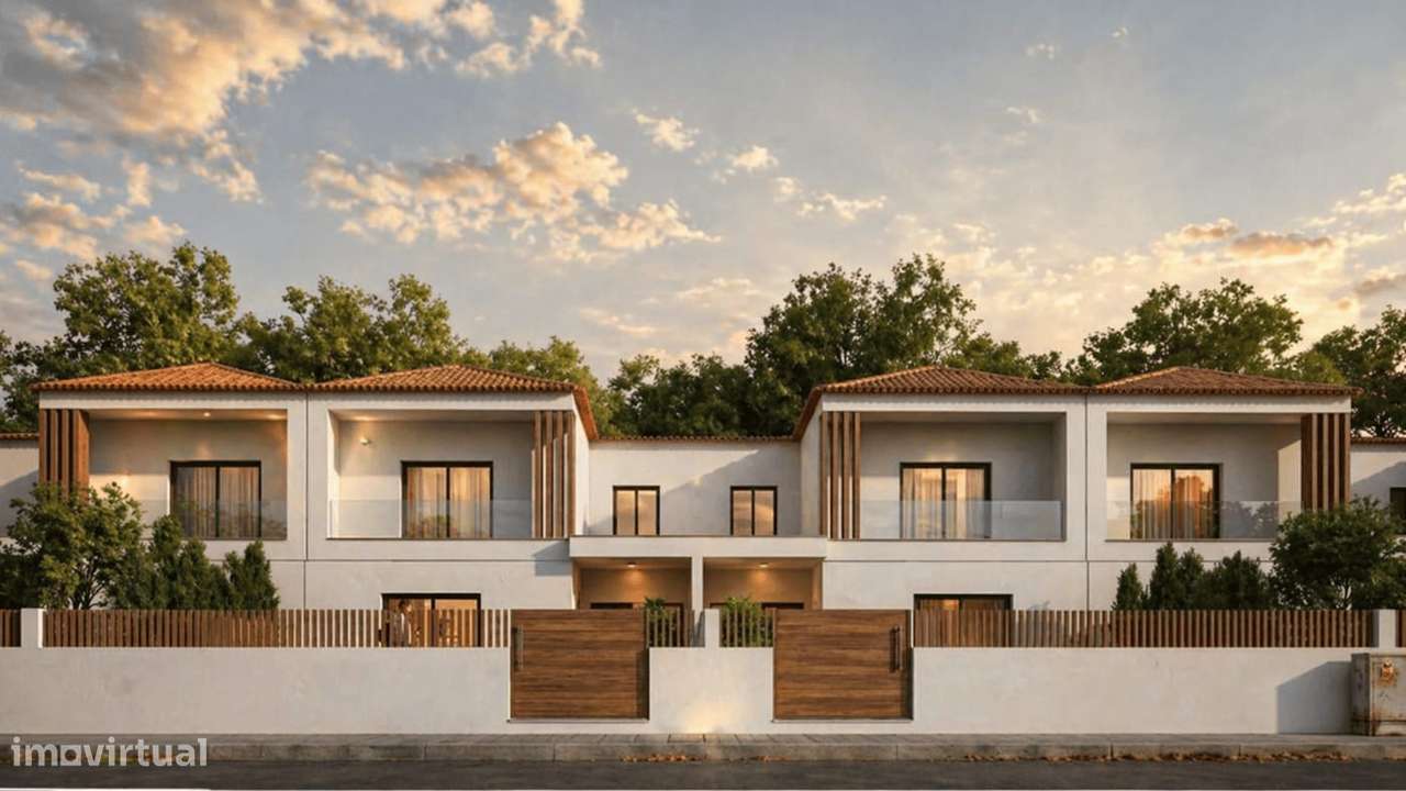 Moradia T3 de Luxo em Condomínio Fechado com Piscina – Marinha Grande-0