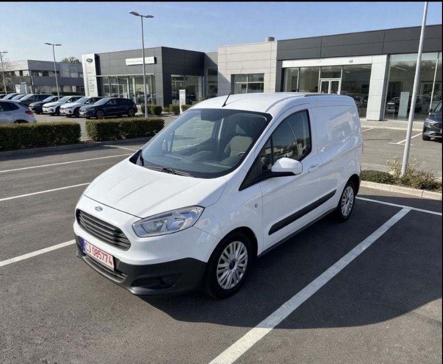 Ford Transit Courier 2018