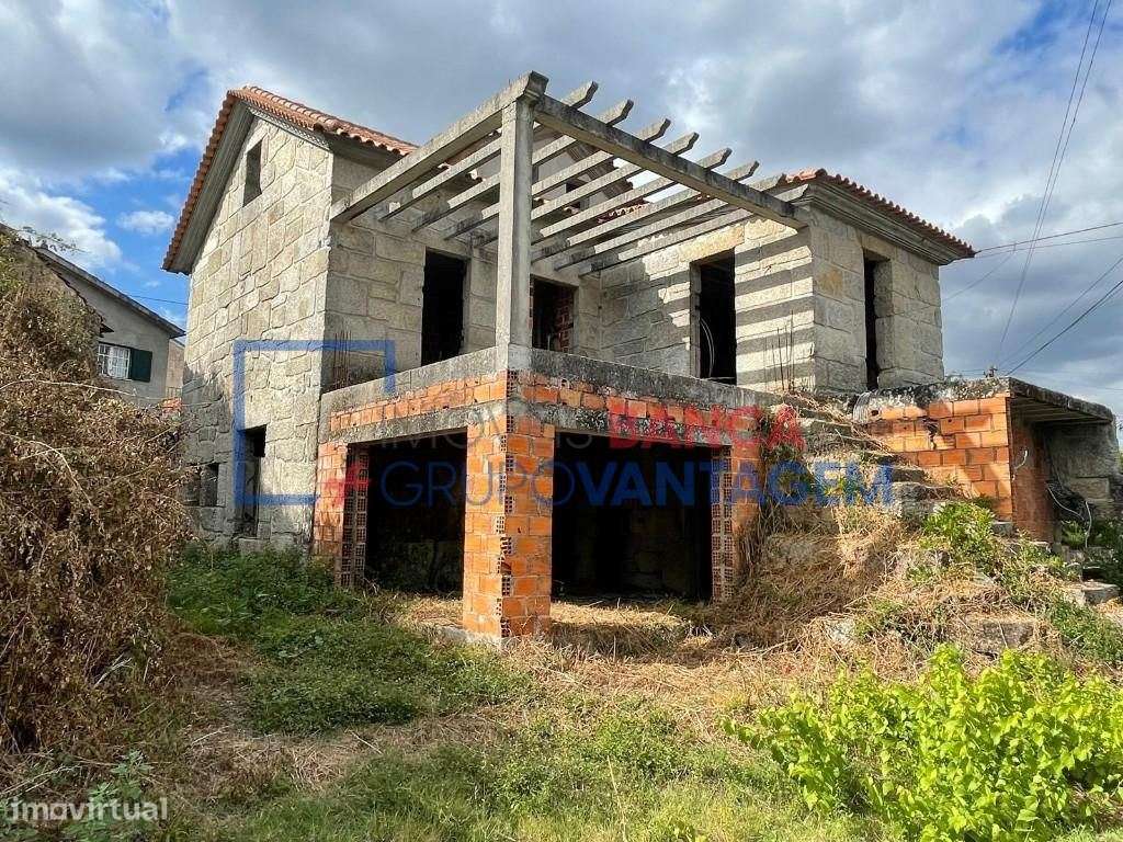 Moradia T3 em construção em Carregal do Sal - Grande imagem: 2/13