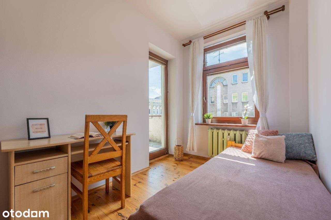 Pokój nr.2 Przy ZUT z balkonem! Okazja ul.K.Jadwigi 20 - Pełny obrazek: 2/11