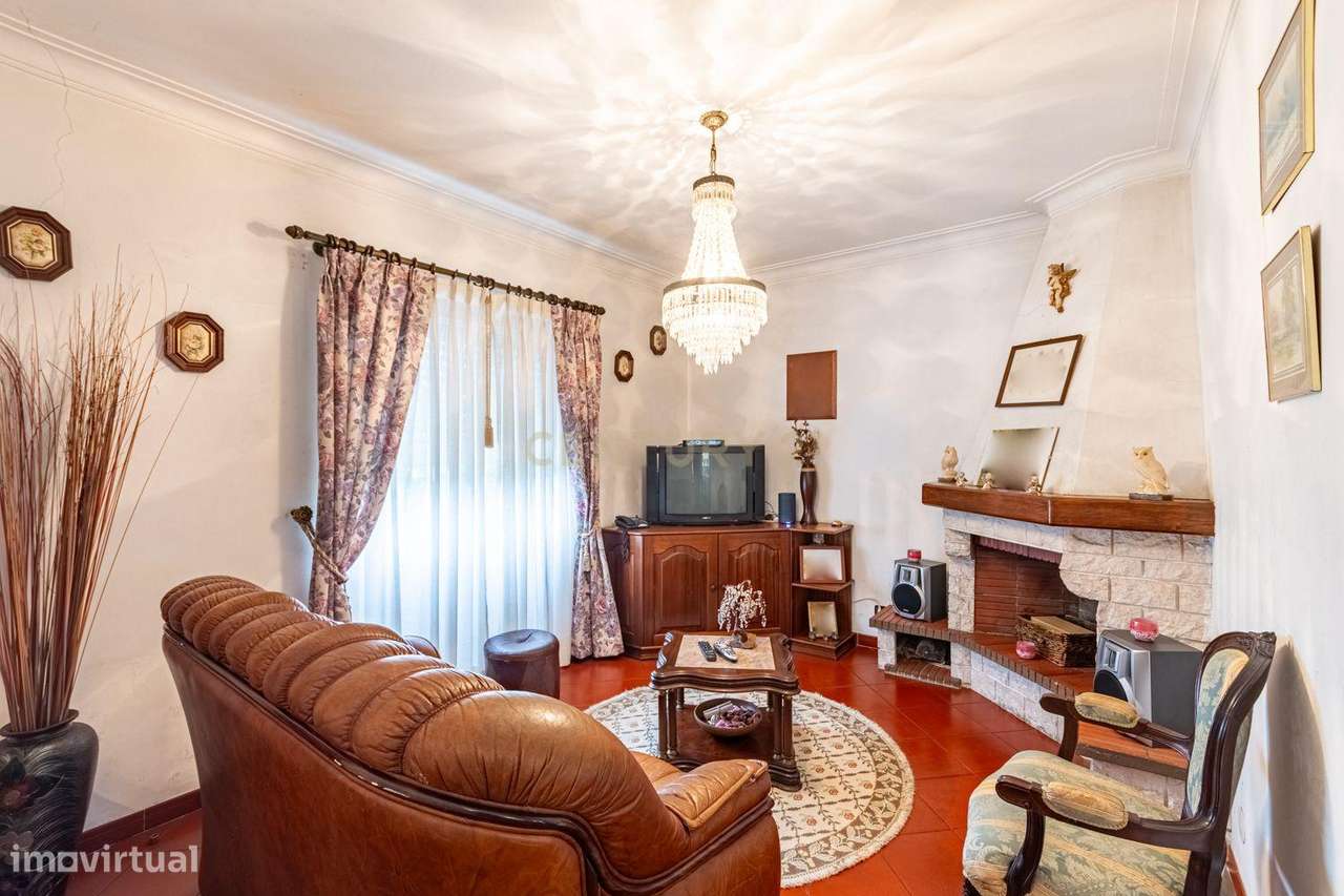 Moradia t4 no centro de Cascais-12