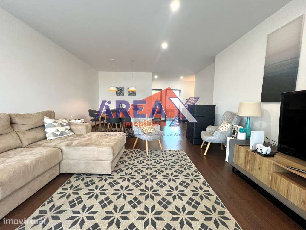 EXCLUSIVO T3 | Centro da Cidade | Como Novo e Pronto a Habitar!-15