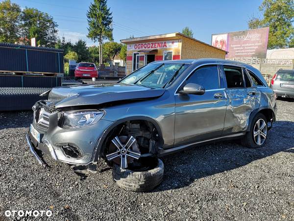 Mercedes-Benz GLC 220 d 4-Matic - 8