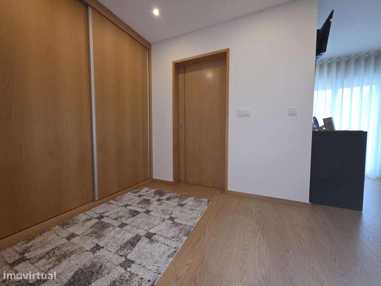 Fantástico apartamento T3 com terraço nos Passionistas-15