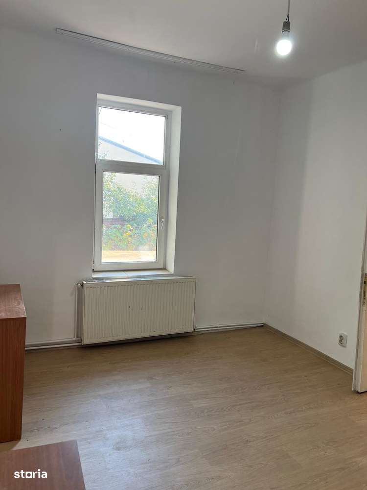 camera birou. strada,fratii golesti - Imagine principală: 4/11