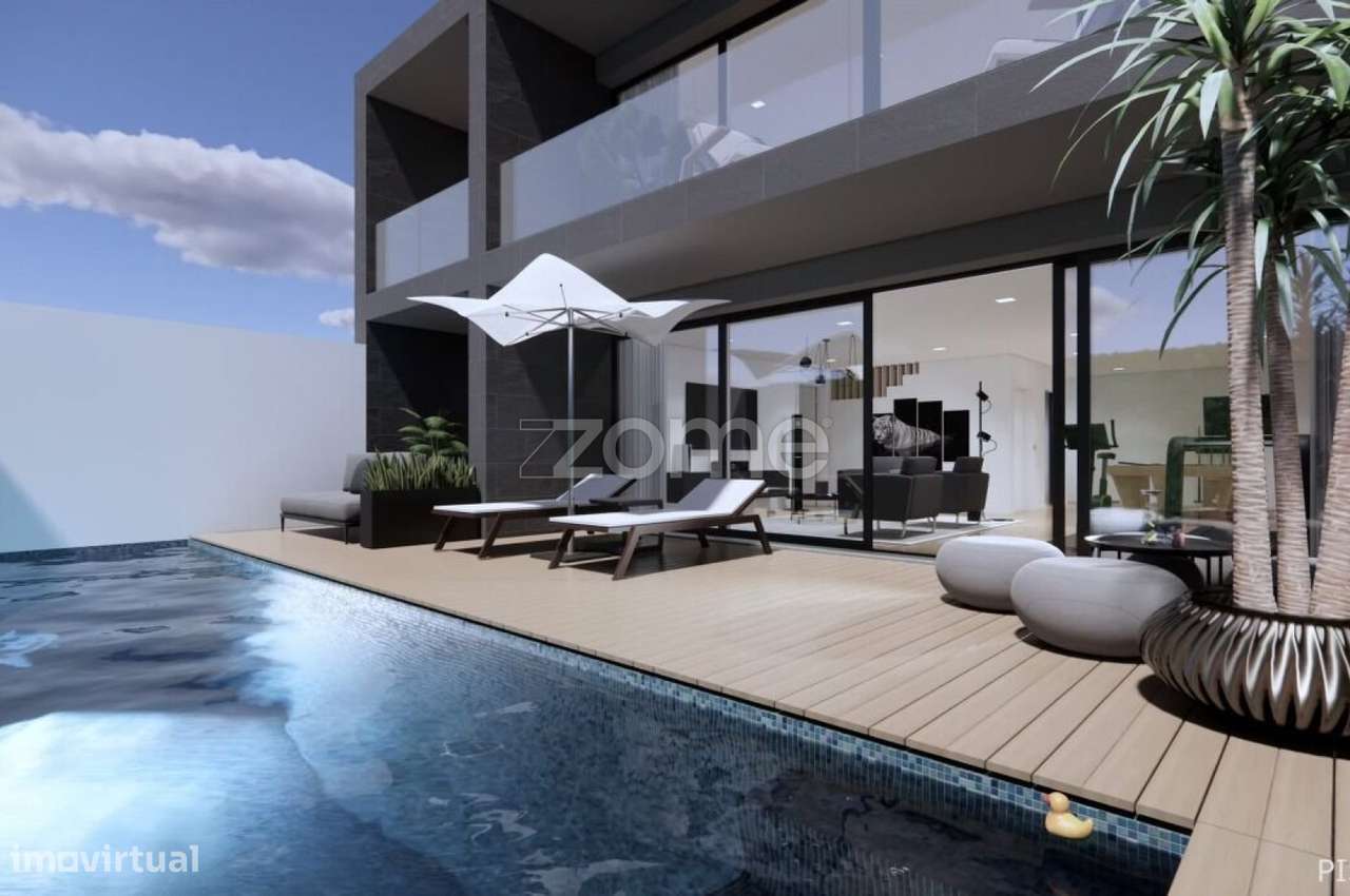 Moradia T9 de luxo com vista panorâmica em Loures-18