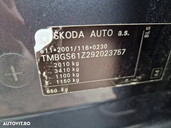 Skoda Octavia 1.9 TDI Ambiente DSG - 25