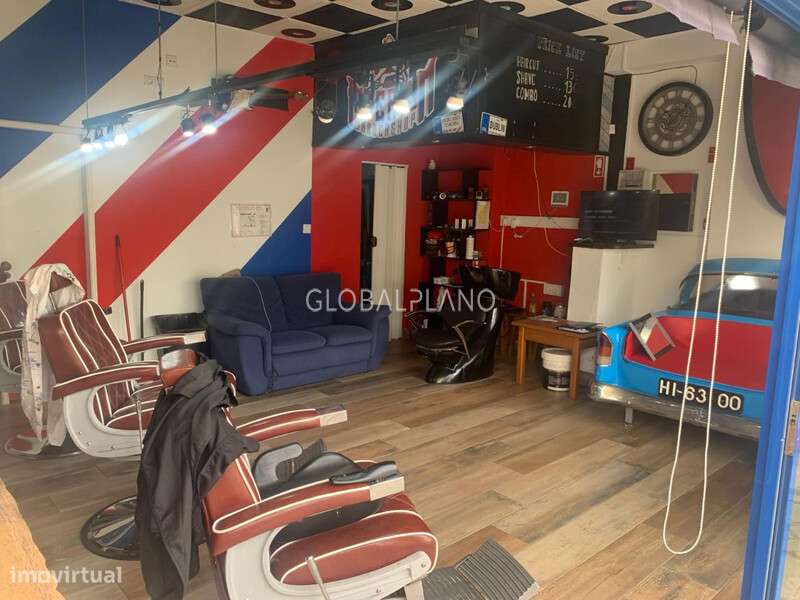 Loja - Praia da Rocha - Grande imagem: 5/7