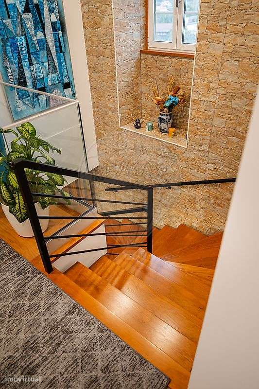 Moradia T5 para venda-18