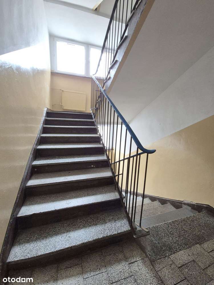 Mieszkanie na I-piętrze / 3 pokoje / centrum Lwówek Śląski-17