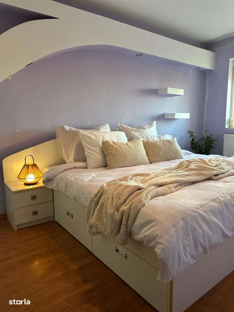 Vand apartament 3 camere-zona Lebada-2