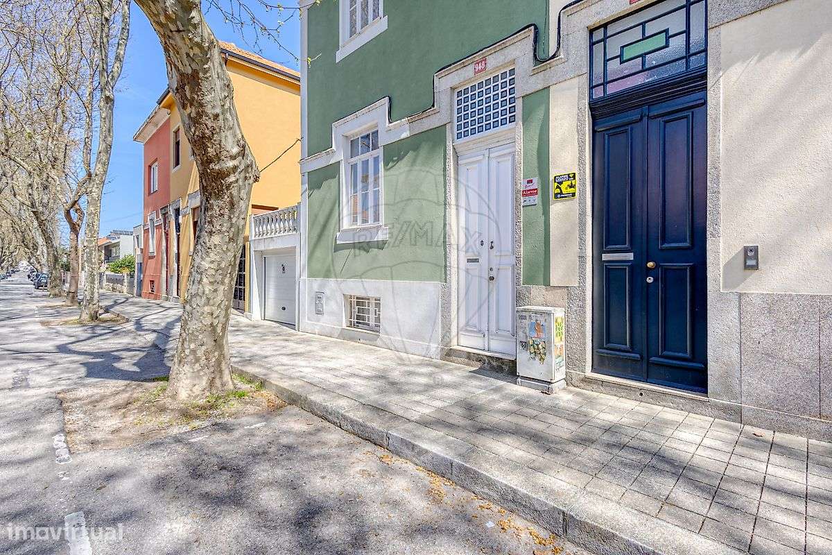 Moradia T5 para venda - Grande imagem: 2/41