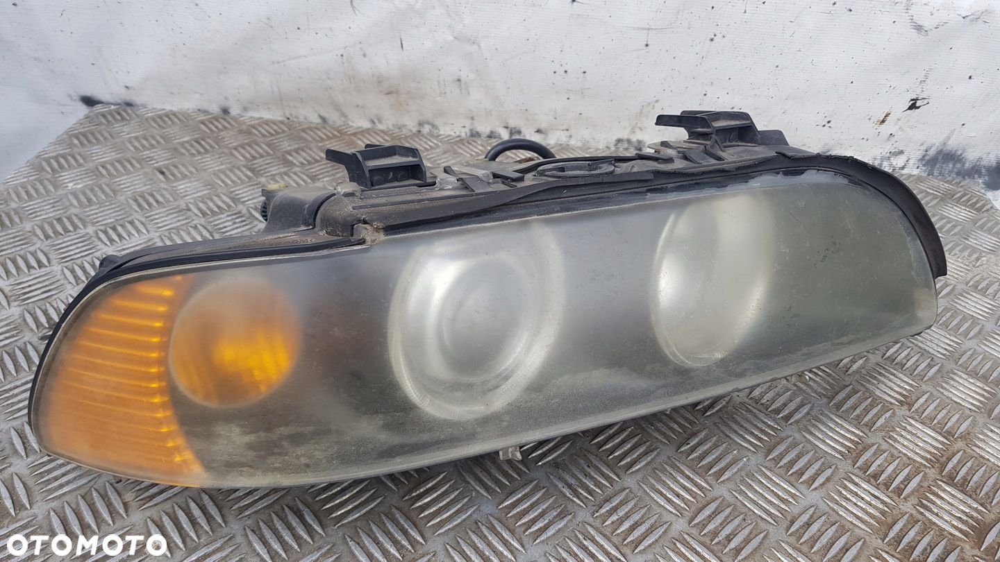 E39 LIFT LAMPA PRAWA PRZÓD XENON PRZETWORNICA - 2