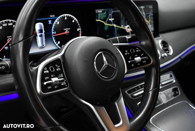 Mercedes-Benz E 300 d T 9G-TRONIC - 16