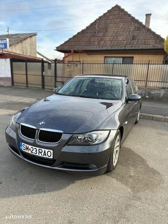 BMW Seria 3 320d DPF - 3
