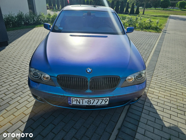 BMW Seria 7 750i L - 2