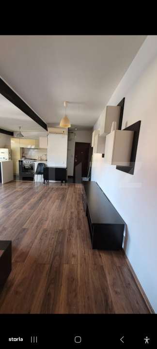 Apartament cu 2 camere, semidecomandat, etaj 3/3,  cu parcare, zona Mu - Imagine principală: 4/19