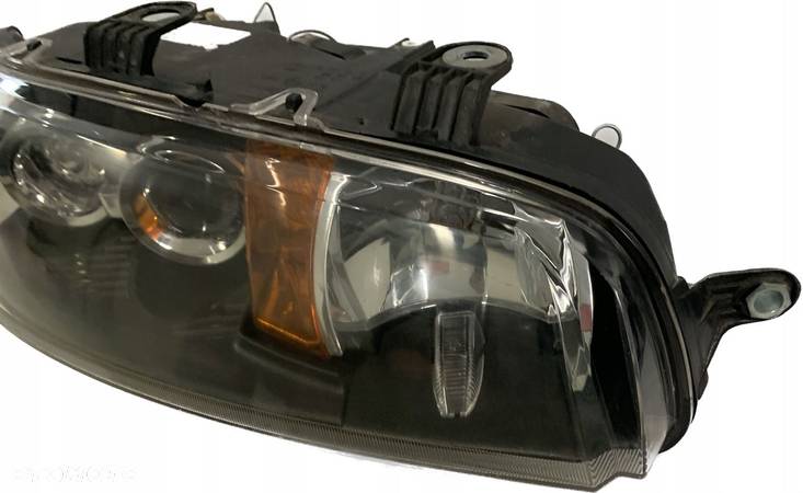 PRAWA LAMPA REFLEKTOR PRZÓD FIAT PUNTO II - 2