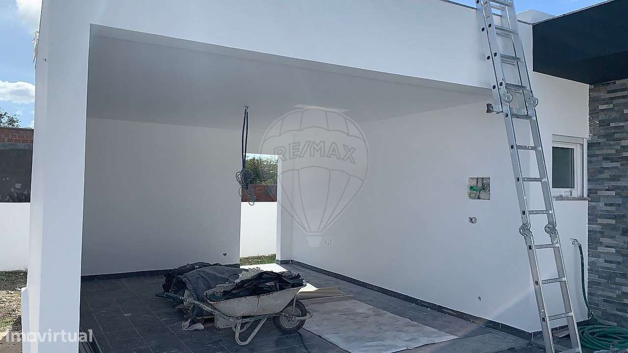 Moradia T4 para venda - Grande imagem: 3/23