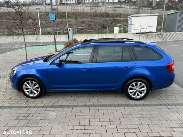 Skoda Octavia Combi Diesel 1.6 TDI Style - 29